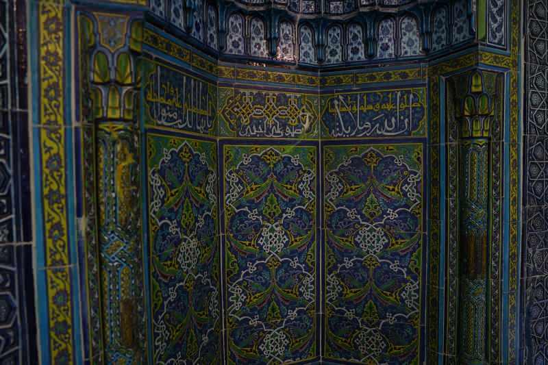 0a5jW_1619073241_5142 Türk çini sanatının eşsiz örneklerini sunan 5 asırlık cami