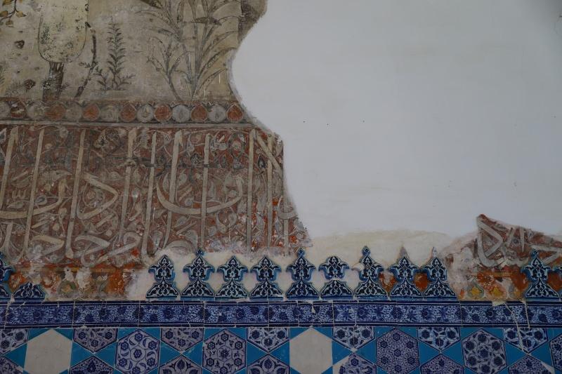 Okhvm_1619073258_7036 Türk çini sanatının eşsiz örneklerini sunan 5 asırlık cami