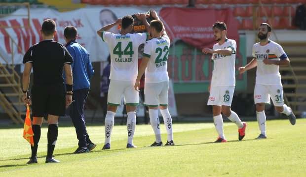 Gol düellosunda kazanan Alanyaspor!