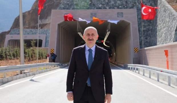 Kürtün ayrım kavşağı Bakan Karaismailoğlu katılımıyla açıldı!