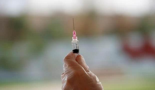 Oxford, koronavirüsü atlatan gönüllülere tekrar virüs enjekte edecek