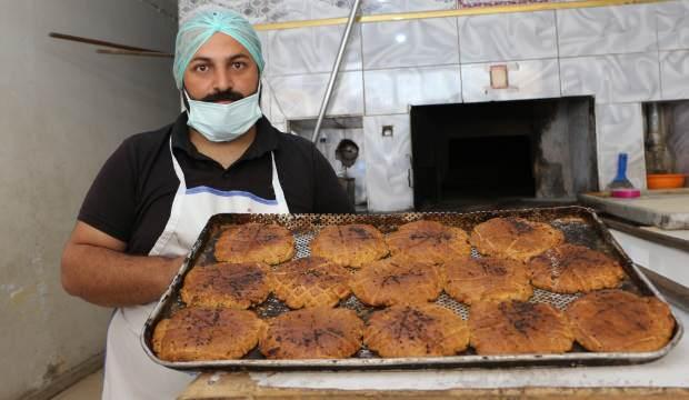 Ramazan sofrasının gözdesi çöreklerin siparişine yetişemiyor