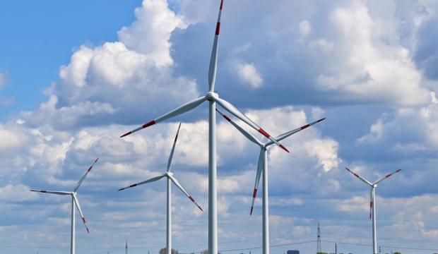 12,6 milyon konutun elektrik ihtiyacı yenilenebilir enerjiden