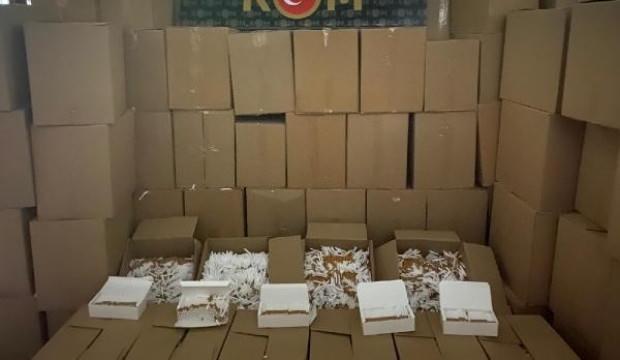Adana 5,5 milyon gümrük kaçağı makaron ele geçirildi