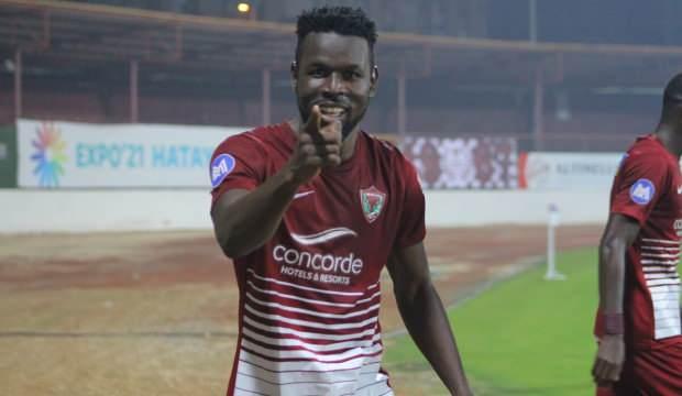 Beşiktaş'ın istediği Mame Diouf'un sözleşmesi 1 yıl uzadı
