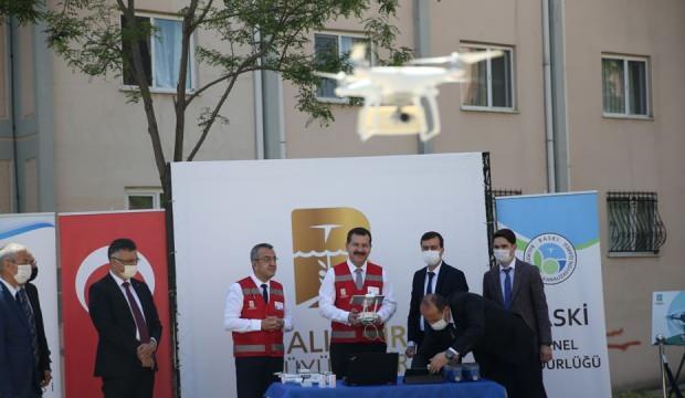 Drone fatura kesmek için havalandı: 10 dakikada 2 bin tane
