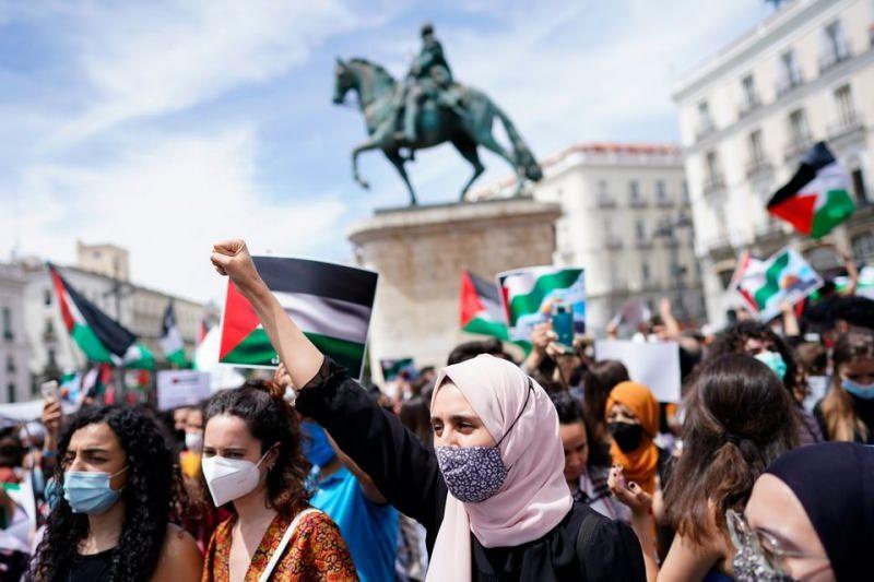 İspanya'da 20'den fazla kentte Filistin için yürdüler