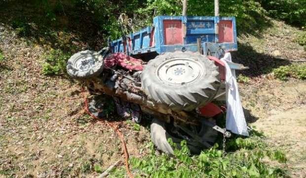 Durdurmaya çalıştığı traktörün altında kalan çiftçi öldü