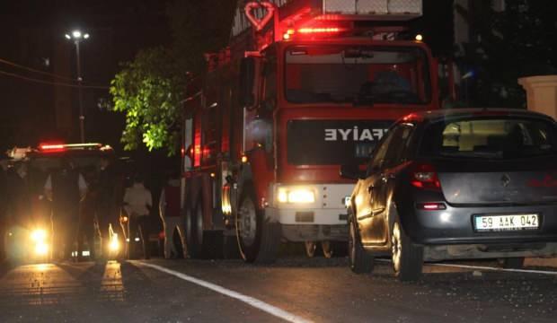 Garaj yangınında 3 araç yandı