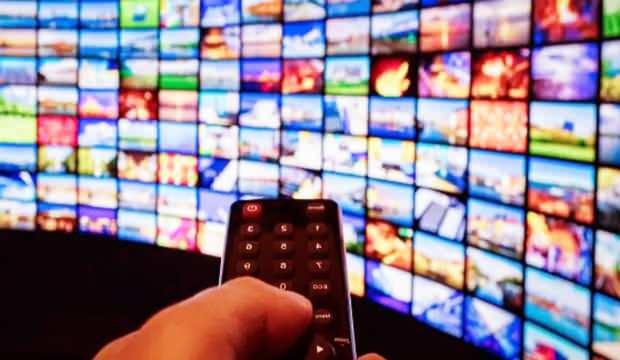 Televizyon dizileri tek tek bitiriliyor! Finallerin ucu bucağı görünmedi! Resmen kaldırılacak..
