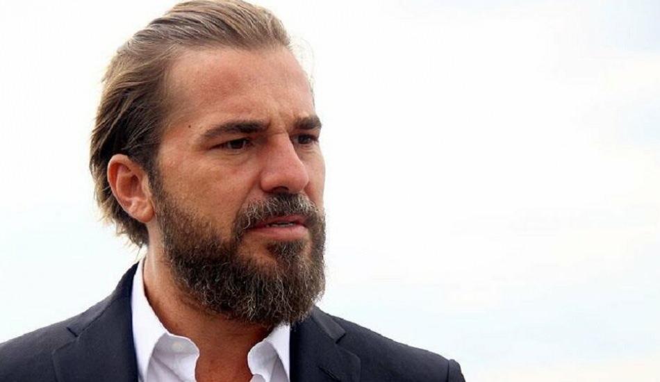 unlu_oyuncu_engin_altan_duzyatan_kendisini_dolandiranlardan_sikayetci_oldu_1621763492_562.jpg