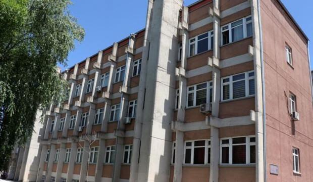 Yerli aşının yapıldığı merkezden 4 bilgisayar çalındı