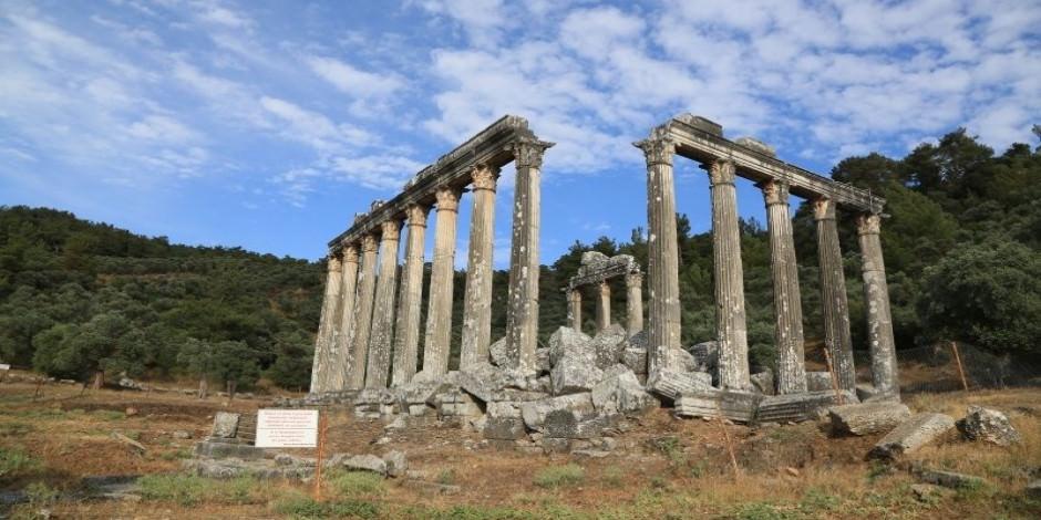 2 bin 200 yıllık Zeus Tapınağı eski ihtişamına kavuşuyor