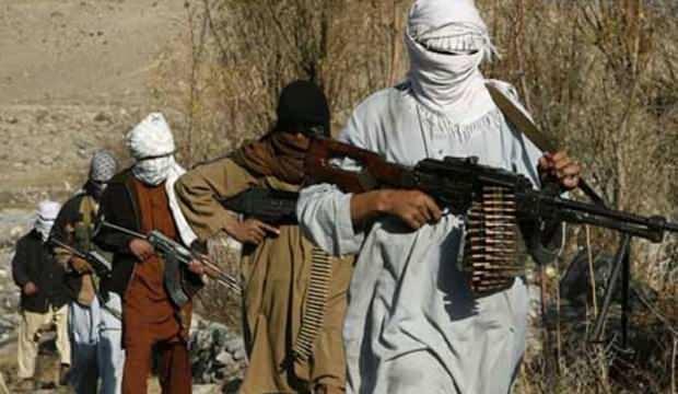 Afganistan'da son 24 saate 13 vilayette çatışma yaşandı