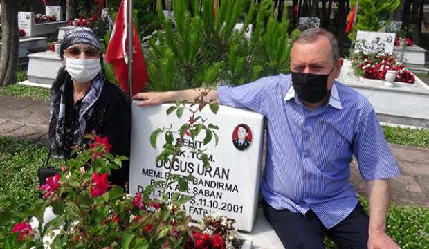 Babalar Günü'nde şehit oğula ziyaret