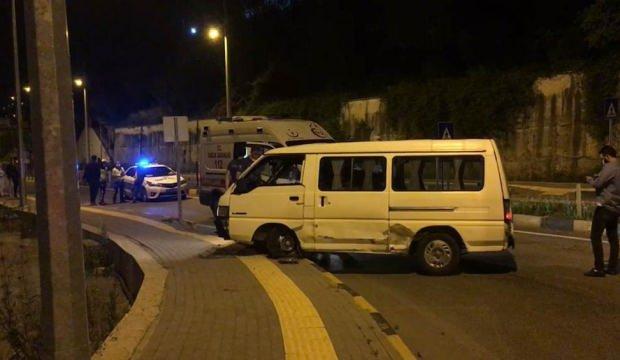 'Dur' ihtarına uymayan kadın sürücü kaza yaptı