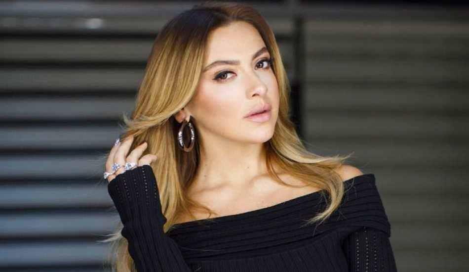 hadise_dunya_listelerini_altust_etti_1624777734_1175.jpg