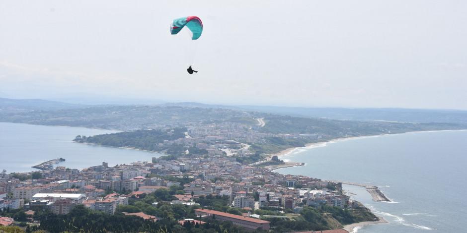 Mutlu şehir Sinop uçuyor