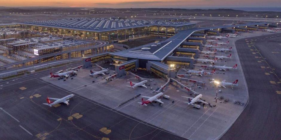 İstanbul Havalimanı 3 günde 100 binin üzerinde yolcuyu ağırladı