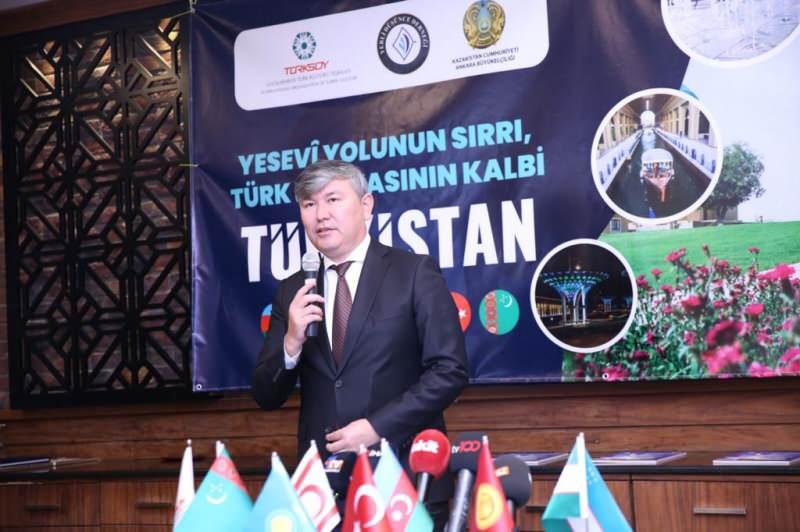 Kazakistan Cumhuriyeti Ankara Büyükelçisi Abzal Saparbekuly