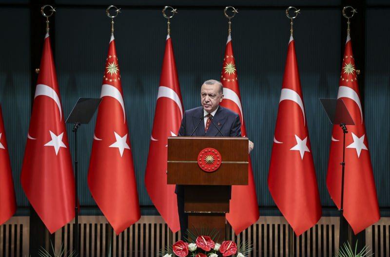 Türkiye Cumhurbaşkanı Recep Tayyip Erdoğan, Cumhurbaşkanlığı Kabine Toplantısı'nın ardından açıklamalarda bulundu.