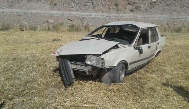 Afyonkarahisar’da kaza, araç hurdaya döndü!