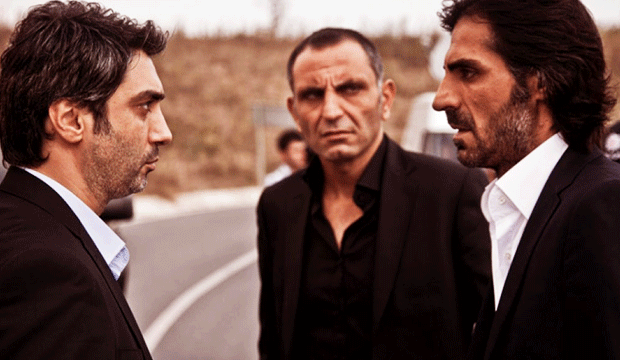 Kurtlar Vadisi'nden coşkuyu tırmandıracak haber! Vazgeçilmez ekip tekrardan sete mi çıkıyor?