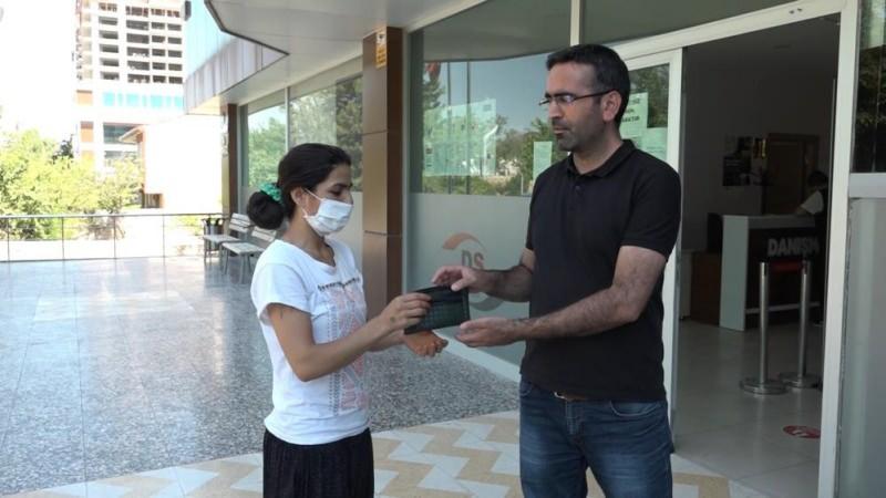 re4af 1626286191 9709