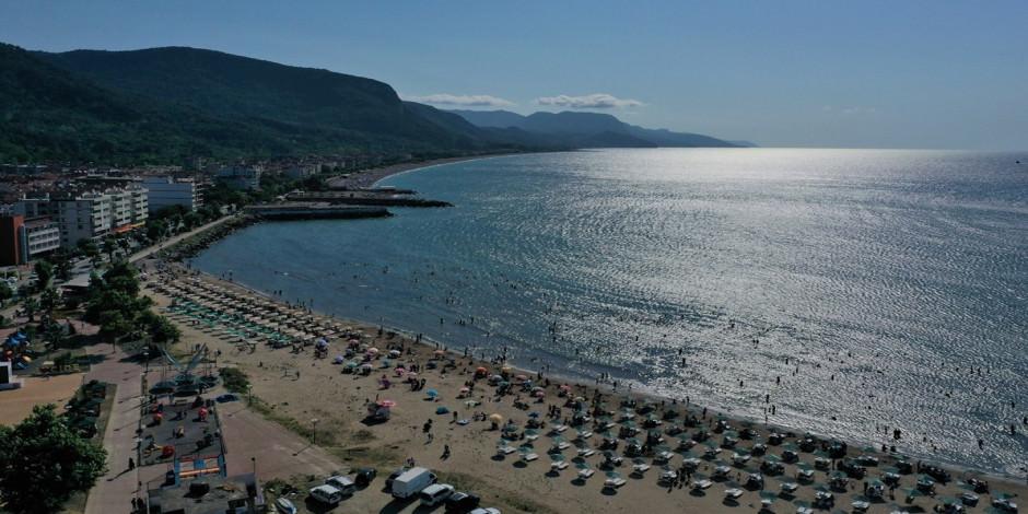 Karadeniz plajları Akdeniz'i aratmıyor
