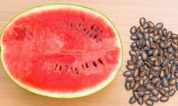 Evde en kolay karpuz çekirdeği nasıl yapılır? Karpuz çekirdeği nasıl tuzlanır