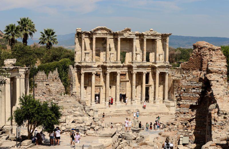 tDEa1_1629967131_0518 Efes Antik Kenti'nde ziyaretçi sayısı iki katına çıktı