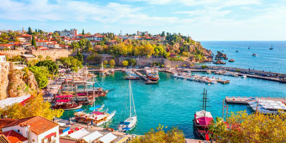 Antalya'da hedef 8 buçuk milyon turist!