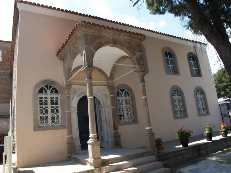 XcGSR_1630999638_8969 1875 yılında Osmanlı'nın inşa ettiği Yabest Sinagogu