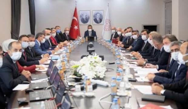 Milli Eğitim Bakanı Özer'den kritik yüz yüze eğitim toplantısı!