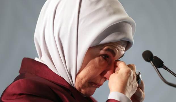 Emine Erdoğan gözyaşlarını tutamadı!