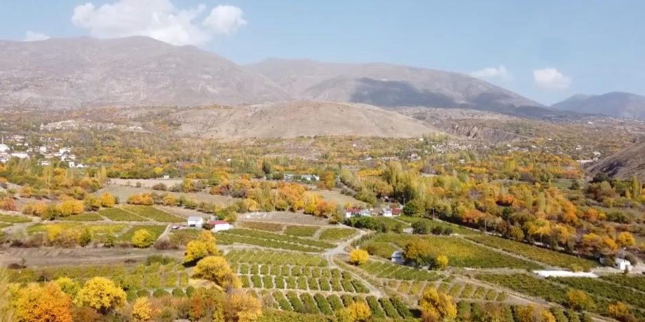 Erzincan'da sonbahar bir başka güzel