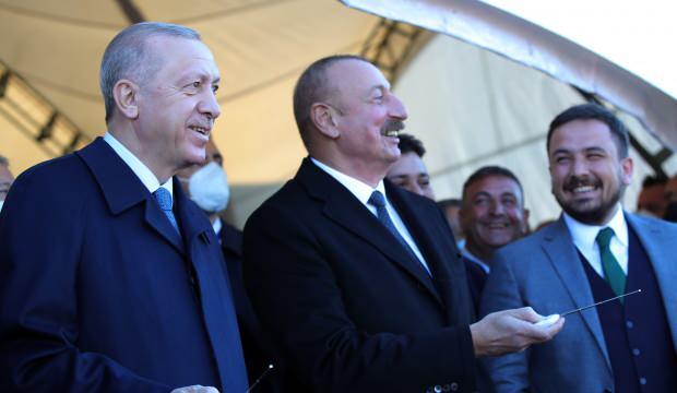 Cumhurbaşkanı Erdoğan Azerbaycan'da: İşgalden kurtarılan topraklarda İstiklal marşı