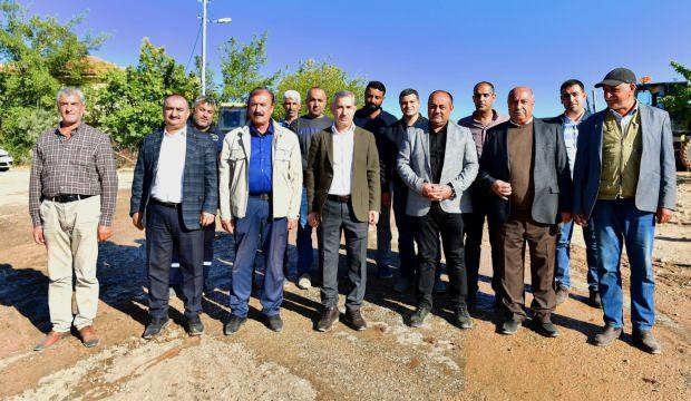 Yeşilyurt Belediyesi ekipleri, ulaşım ağını yeniliyor