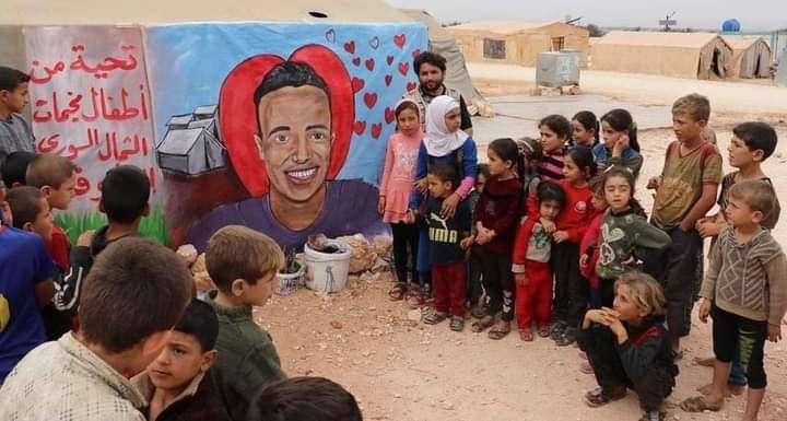 İdlib'deki mülteci kampında çocuklar, Ebu Fella'ya böyle teşekkür etti