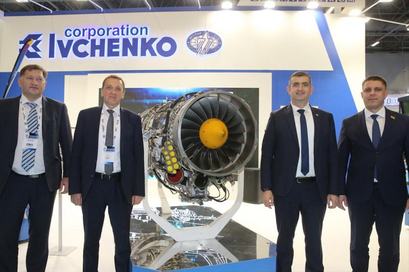 Baykar'dan yapılan açıklamada, ''MİUS (Muharip İnsansız Uçak Sistemi) projemiz için Ukrayna'nın önde gelen firması Ivchenko-Progress ile AI-322F Turbofan Motor Tedarik ve AI-25TLT Turbofan Motor Entegrasyon sözleşmelerini imzaladık. ''denildi