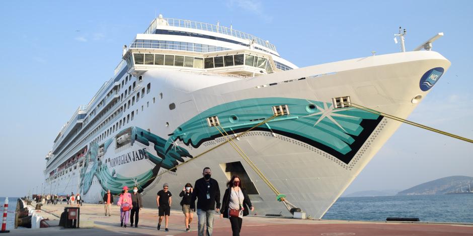 Kuşadası'nda heyecanlı bekleyiş: 650 dev gemiyle 750 bin turist gelecek