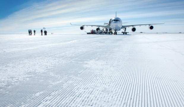 Airbus A-340 Antartika’ya ilk kez indi