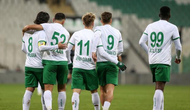 Bursaspor turu uzatmalarda kaptı!