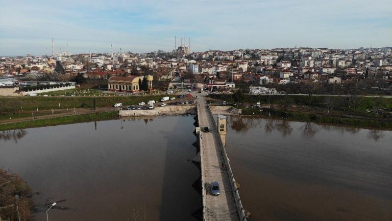 OXeP5 1640957895 6845