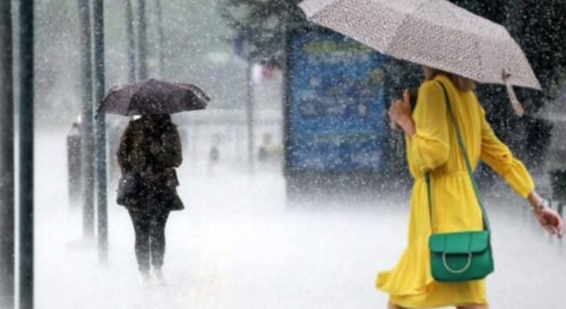 Meteoroloji son raporunda yurt genelinde kuvvetli yağışların beklendiğini duyurdu