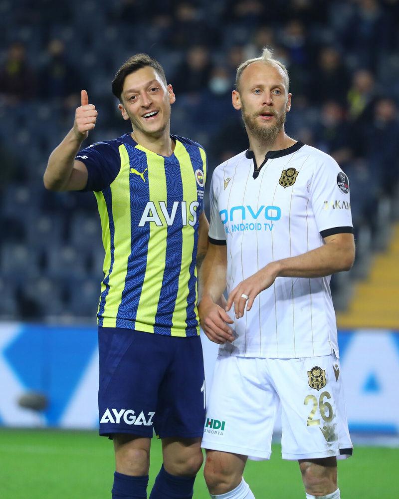 Mesut Özil ve Semih Kaya