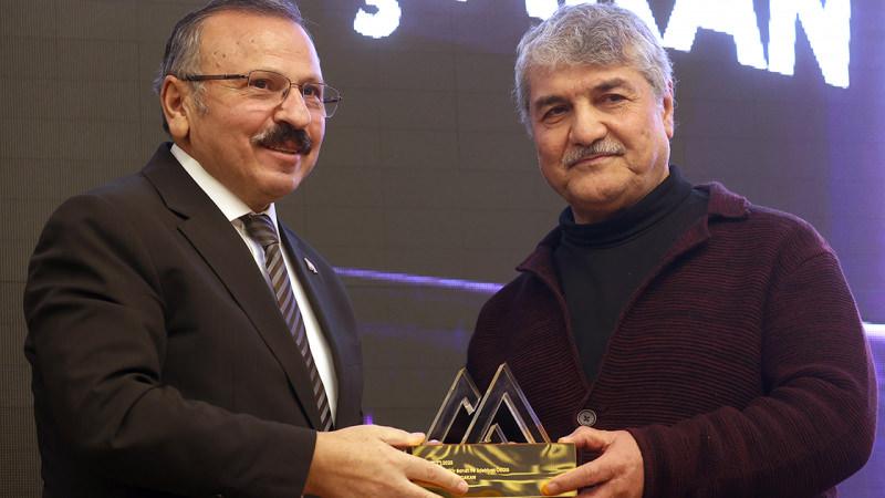 Mehmet Akif İnan Ödülleri sahiplerini buldu
