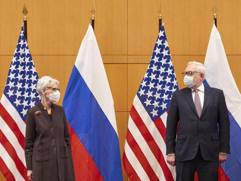 7,5 saat süren Rusya-ABD görüşmesi sonrası açıklama!