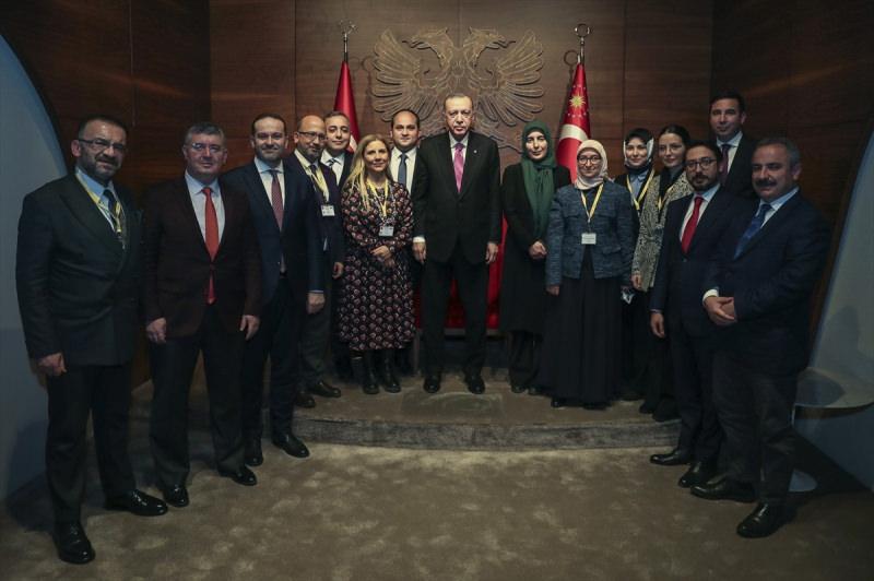 Cumhurbaşkanı Erdoğan Arnavutluk'ta gazeteciler ile bir araya geldi.