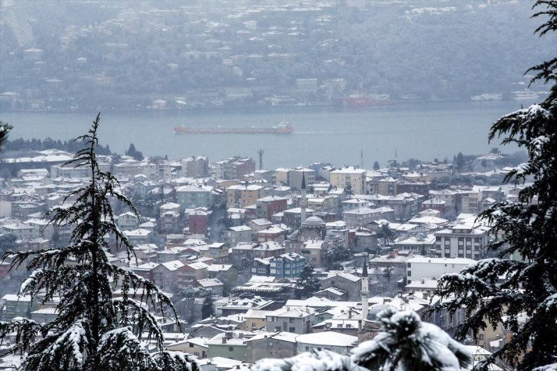 İstanbul'da karlı sabah